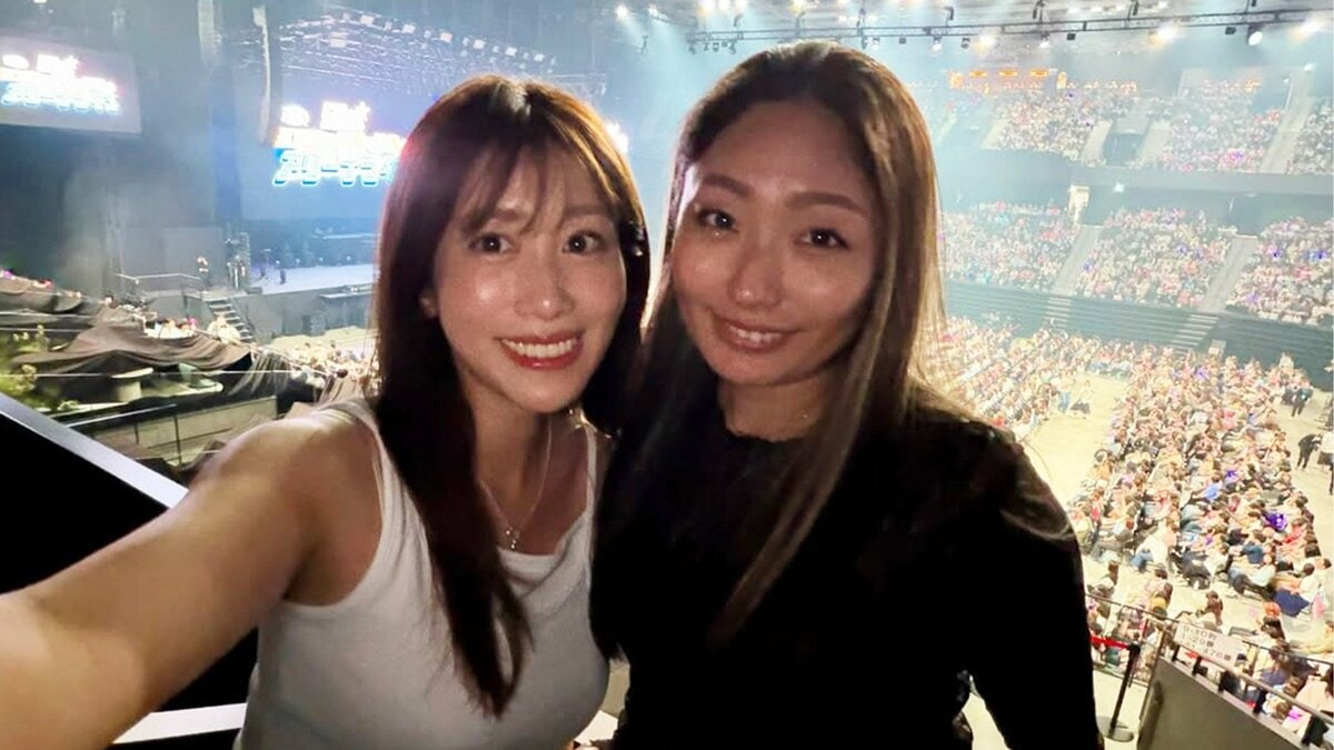 【 中川安奈 】　安藤美姫と〝丸一日デート〟　仲良しショット公開　「ライブ前にお茶、終わってからの夜ごはん 」