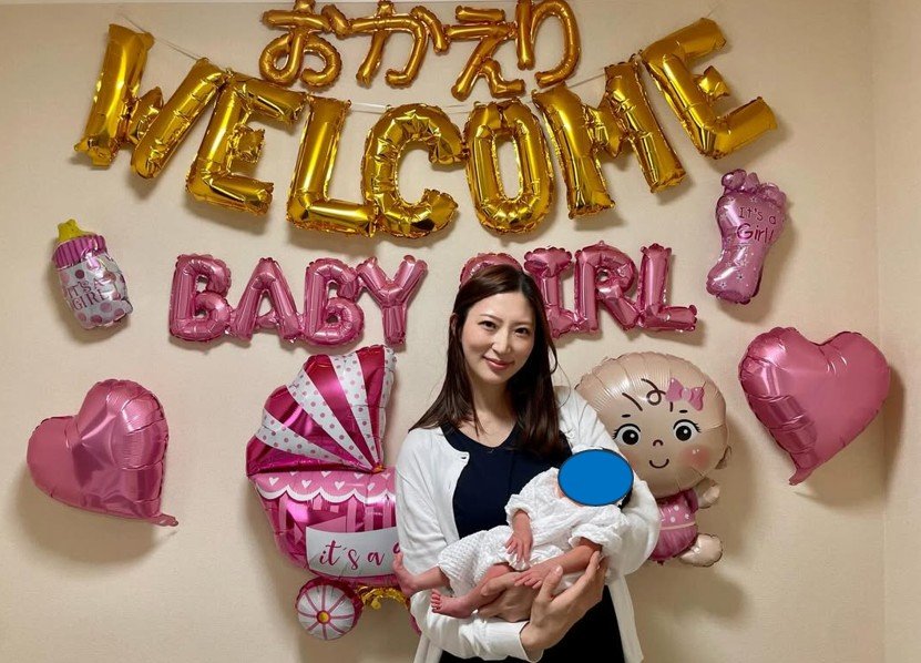【 グラドル・松嶋えいみ 】 第一子女児出産を報告 「急きょ早まり予定帝王切開手術」「いまは母子ともに無事退院」