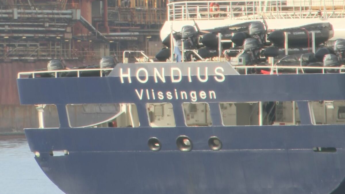 「MVホンディウス号」から乗客全員の下船完了 オランダへ ハンタウイルスの集団感染が疑われているクルーズ船