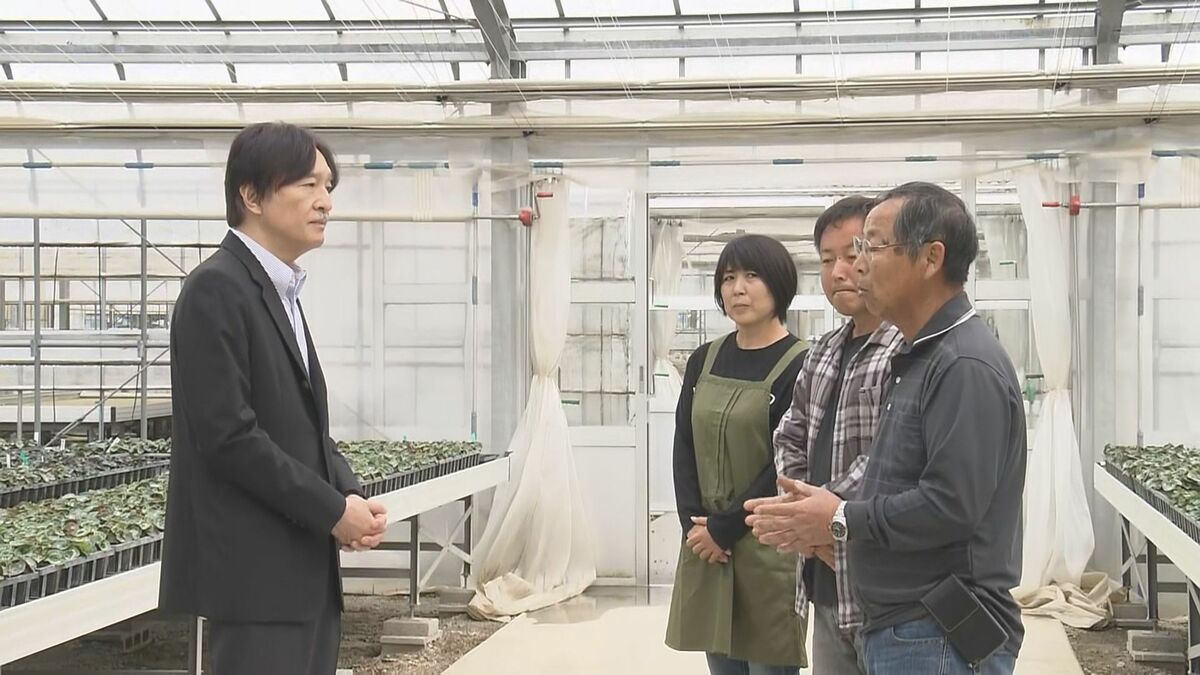 秋篠宮さまが福島県訪問　東日本大震災で被災した農家を訪ね懇談　津波被害の体験談受け「大変でしたね」