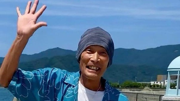 【 元うたのお兄さん・杉田あきひろ 】「今年の夏で癌治療を始めて4年も経つんですね」「癌の再発は無し！」「あきひろ着実に復活中です」