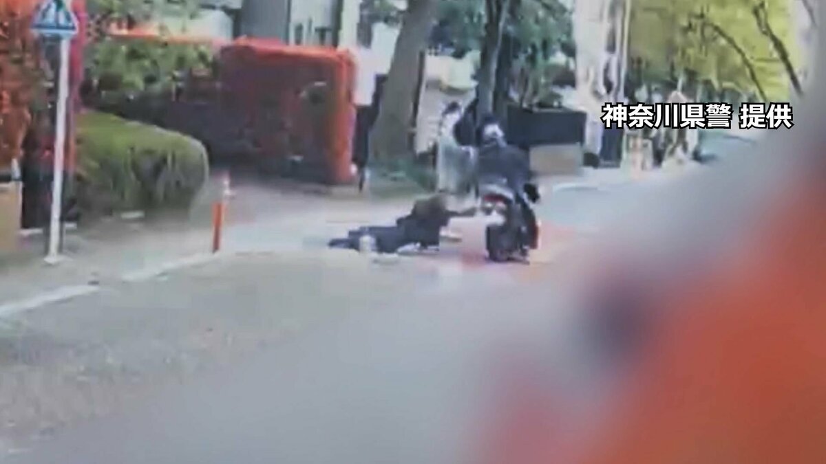 盗んだオートバイに乗って女性のバッグをつかみ約8メートル引きずる…　強盗未遂の疑いで46歳の男を逮捕　女性を狙って犯行繰り返し現金計約20万円など奪ったか