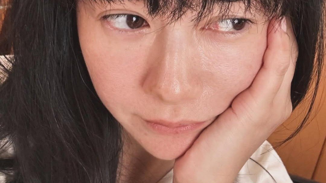 【 真木よう子 】「あーーーーー、幸せ♡」　母＆娘2人で〝夏服探しのショッピング〟しみじみ微笑みにフォロワー共感「いい顔してる」