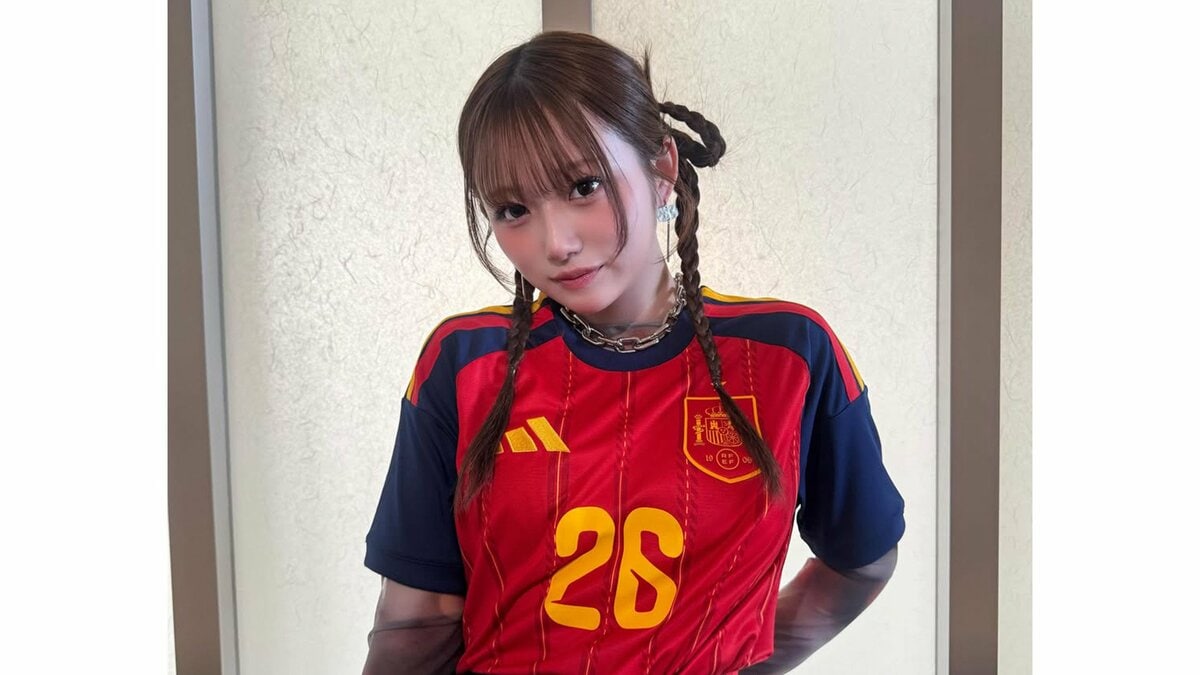 【 辻希美・長女 】希空 背番号26の「可愛すぎるユニホーム」姿で『サツコレ』降臨 「26の数字は誕生日の日付だよ」