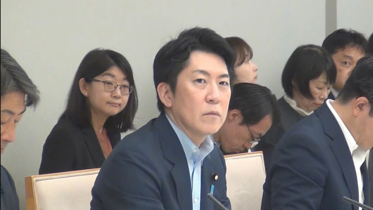 佐藤副長官　地方で女性や若者が働きやすい環境整備へ4つの方向性示し「骨太の方針への反映につなげたい」