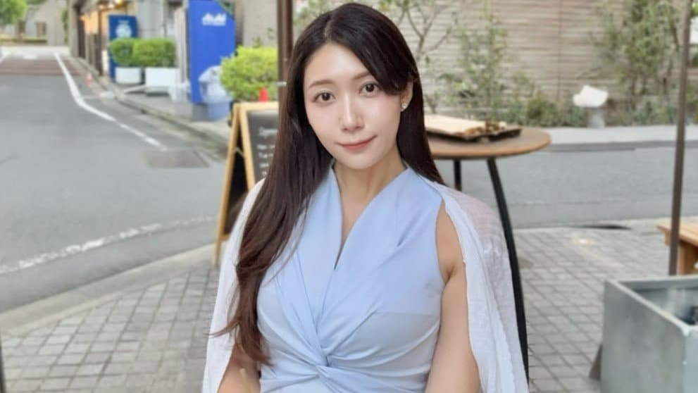 【 穂川果音 】 ワンピースの着こなし術をアドバイス 「メリハリの位置をコントロールするのが正解だよ〜」