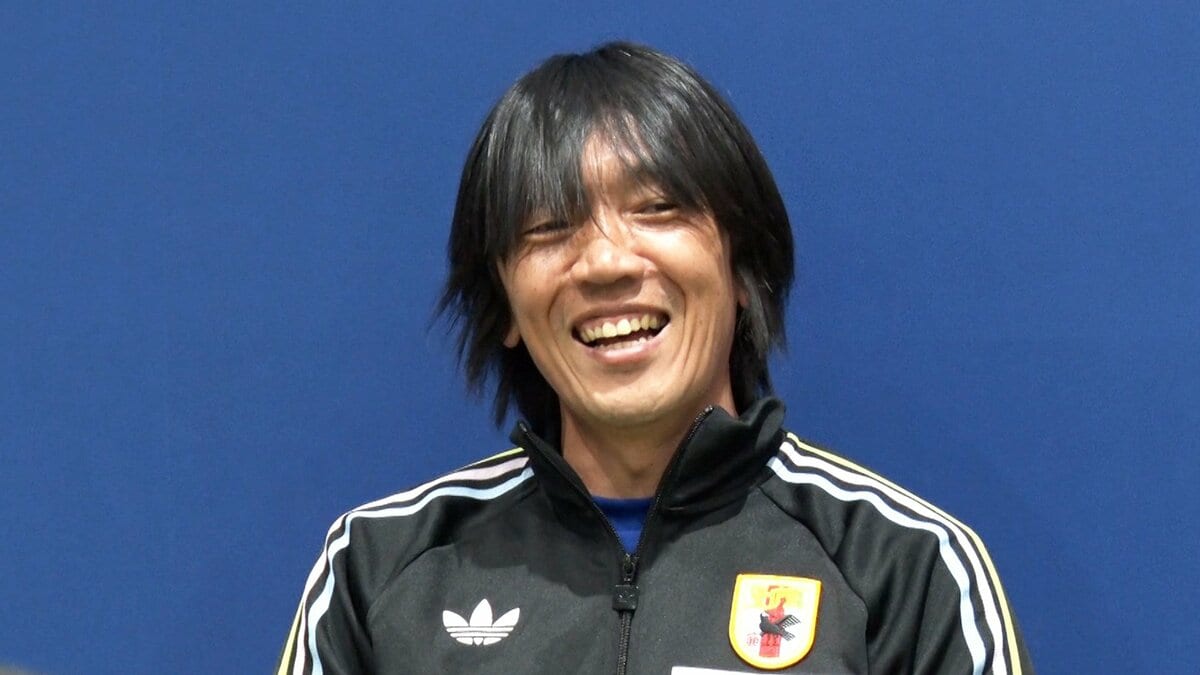 日本代表コーチ就任の中村俊輔氏「素晴らしいというより恐ろしい（笑）」W杯5大会連続選出の長友佑都の“予言”明かす