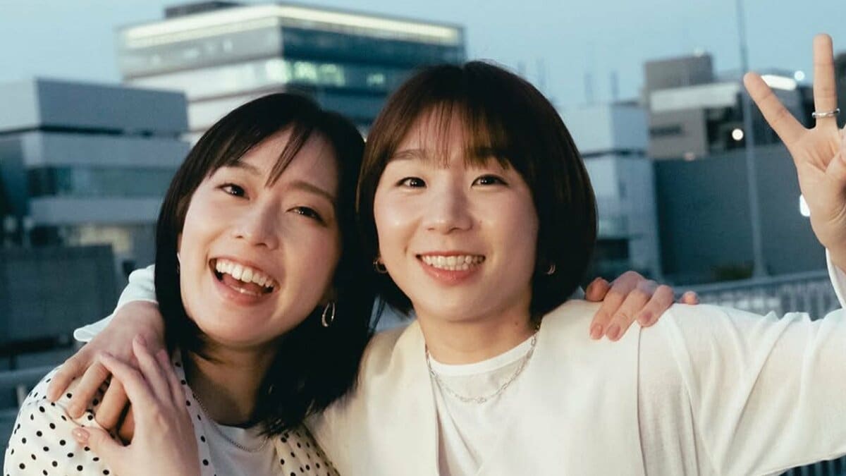 【 高橋成美 】 元卓球・石川佳純との対談オフショット公開 異種目「元五輪代表」の豪華コラボ写真に「おふたりとも体幹がしっかりしている…!」