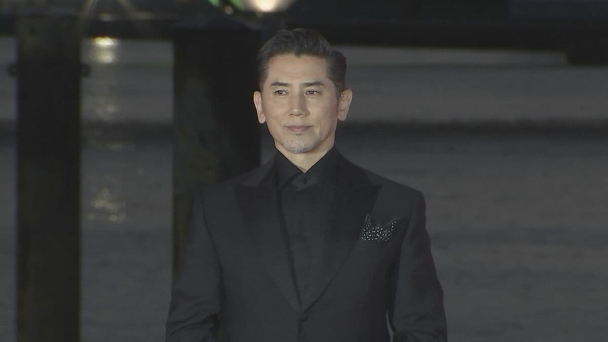 【 本木雅弘 】Snow Man宮舘との華麗なターンで歓声浴びる 挟まれた吉高由里子は困惑「回る勇気はなかったです」