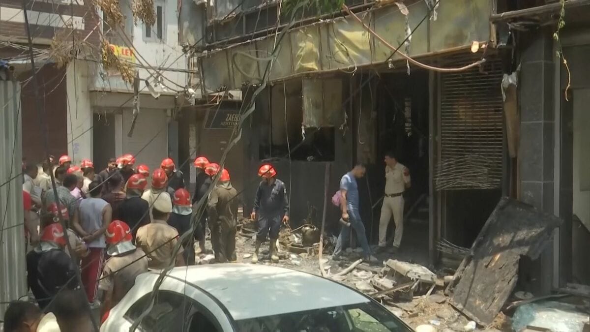 インド首都でホテル火災　外国人ら21人死亡　日本大使館「日本人が巻き込まれたとの情報なし」