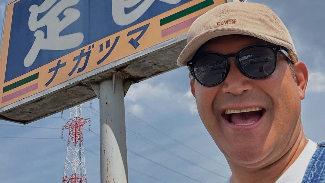 【 山口智充 】〝家から一歩出たら大冒険の始まり〟ワクワク道中で「ザ・定食屋さん」発見「はい！美味しかったです」