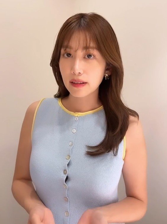 【 中川安奈 】　流暢な英語を披露　「英語を話しているとき、声が低くなるんです」「自信のある強い女性みたいな気持ちになるんです」