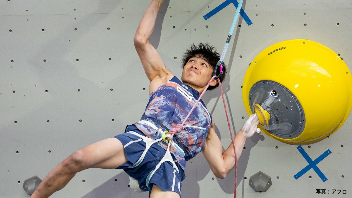 前人未踏!19歳、安楽宙斗が男子ボルダー史上初の4連覇 僅差のデッドヒートに勝利 リードは鈴木音生が銀で好調キープ【スポーツクライミング】