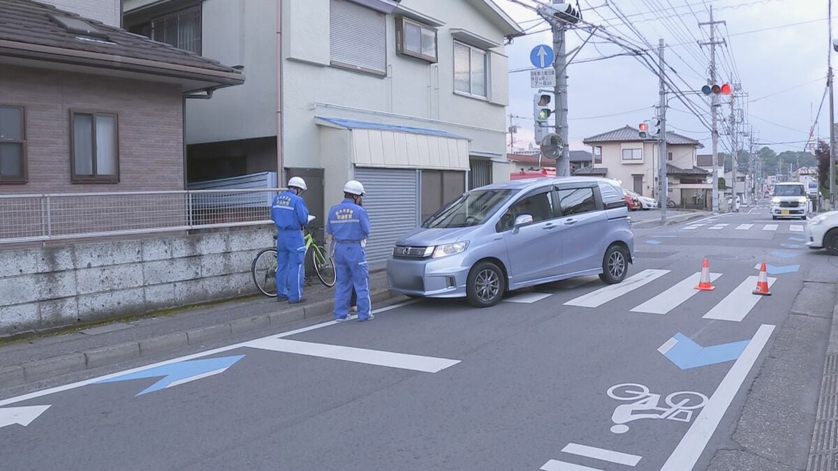 「人が挟まれている」宇都宮市で自転車の男子高校生(17)が車にはねられ下敷きに 病院搬送も命に別状なし 栃木県警