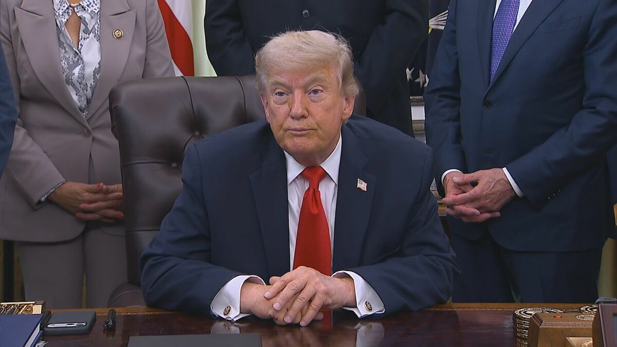 トランプ大統領 ホルムズ海峡について「永久に通航料は無料になる」と主張 イランと戦闘終結に向けた交渉で合意したと表明したことめぐり