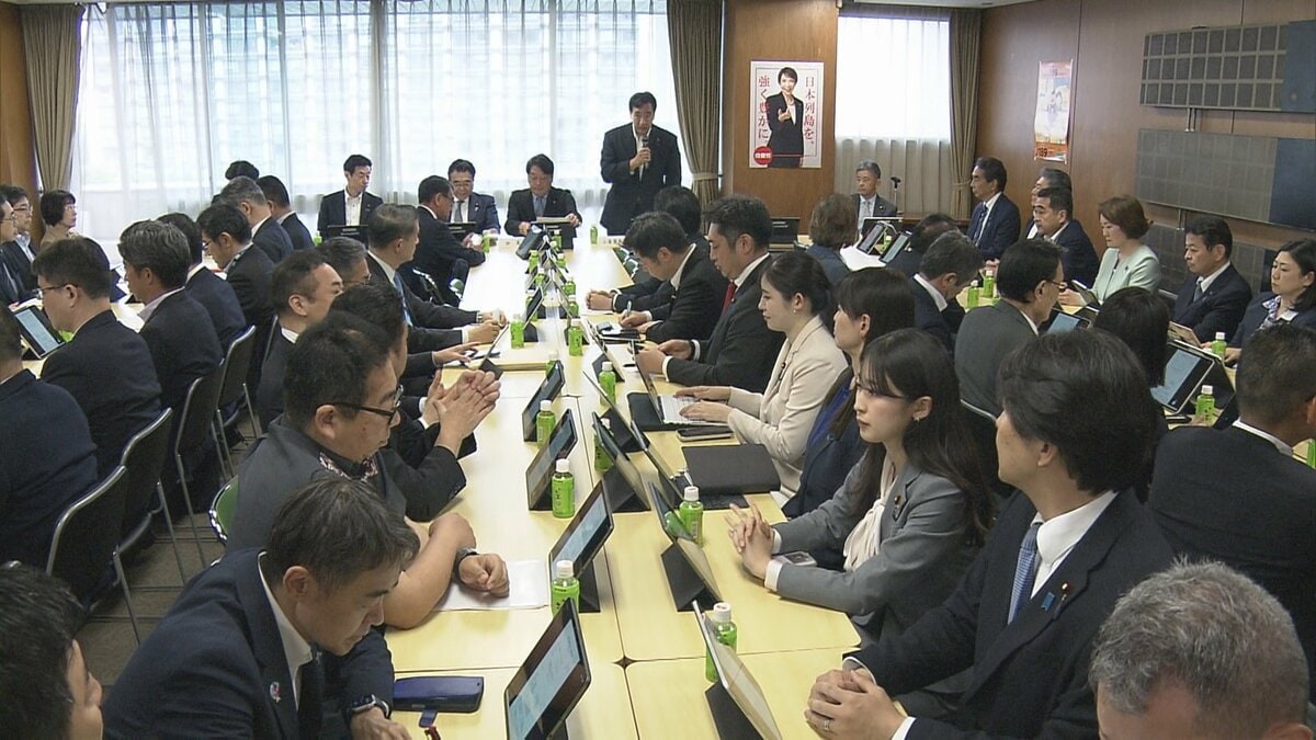 食料品の消費税「1%にすべき」意見あがらず 自民党の税制調査会で会合