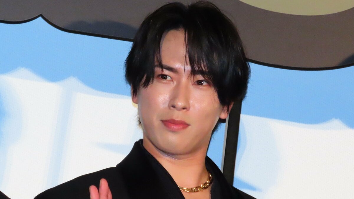 【 宮舘涼太 】本木雅弘から「カメレオン俳優!末恐ろしい」と絶賛も 最後のキメ台詞でまさかの甘噛みに吉高由里子ら大爆笑
