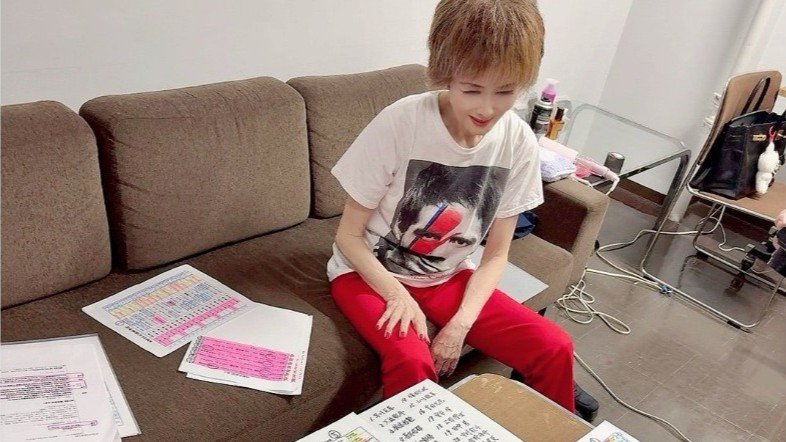 【 小柳ルミ子 】日本代表決勝T進出に「今のブラジルなら勝機はあるよ」エールを送る【 サッカーW杯 】
