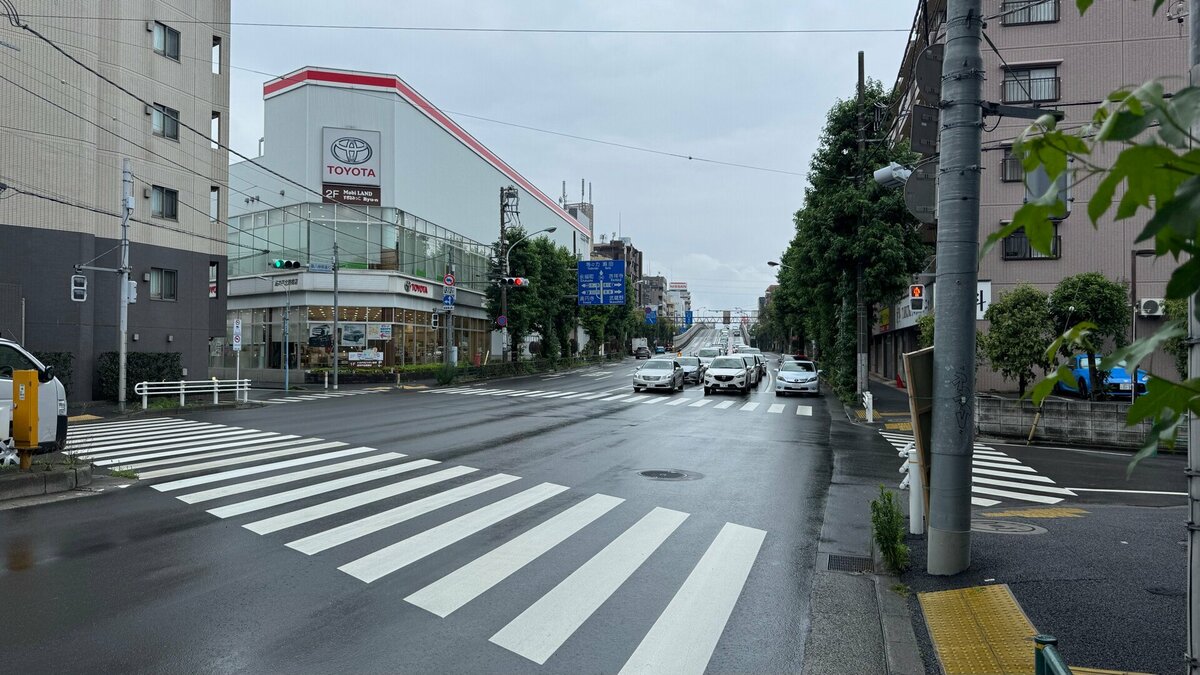 環状八号線で80歳女性がキッチンカーにはねられ死亡　運転手の男（50）を現行犯逮捕　東京・杉並区