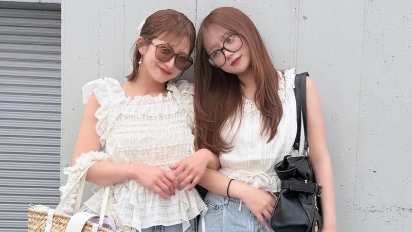 【 辻希美・長女 】希空「大好きだよ」母子2人の〝おそろい風コーデ〟披露 辻ちゃん誕生日にランチ楽しむ
