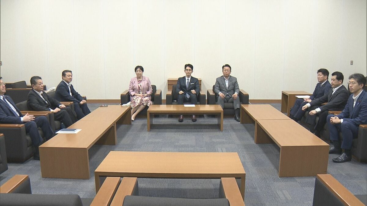 中道・立憲・公明 臨時国会は「新体制」で臨むことを確認 3党幹事長が合流めぐる協議会の初会合
