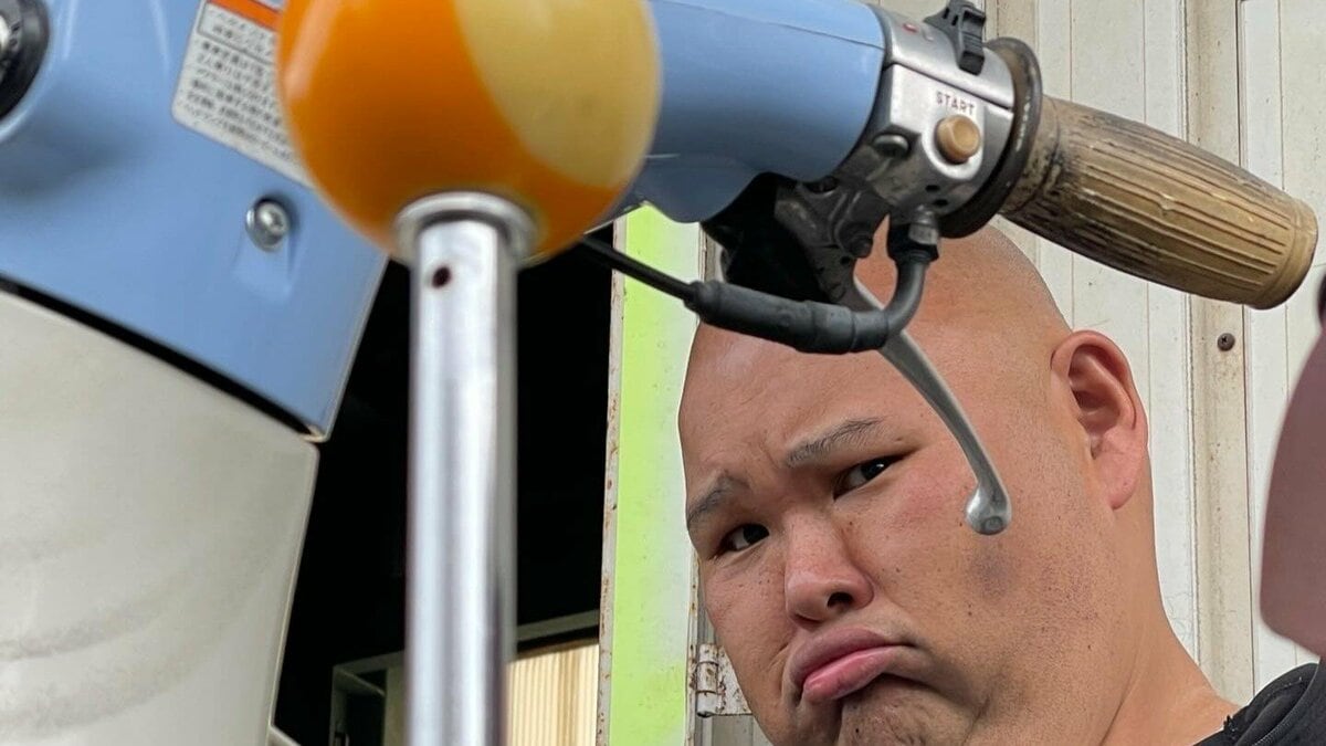 【 安田大サーカス 】HIRO 愛車リトルカブに《ジョッキーシフト》 新入クロスカブにもカスタム追加