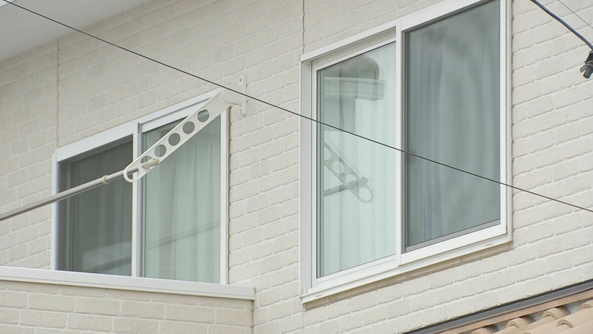 「子どもが倒れている」母親からの通報 その後出頭した42歳父親を小学1年娘を殺害の疑いで逮捕 息子も死亡で関連捜査 群馬・伊勢崎市