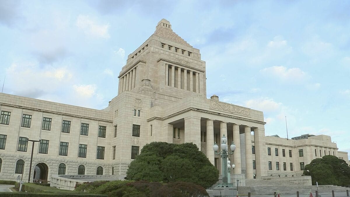 木原官房長官「必ずしも30年を待つことはない」 付則の30年見直し規定について