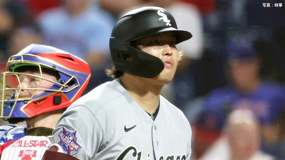 村上宗隆、初球宴初打席は160km超え剛腕に空三振 7回に“7番・一塁”で守備から出場 同僚バルガスの一発には笑顔