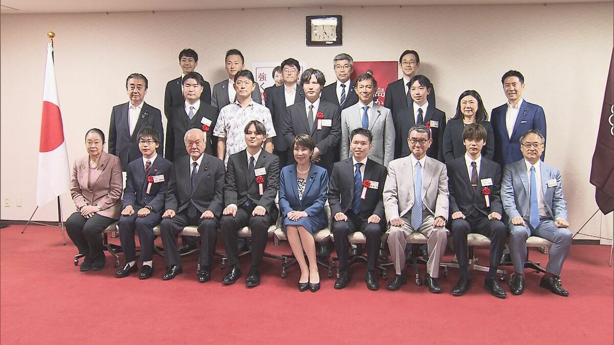 高市総理「進化したFOIPとの親和性を感じた」 自民党の論文コンテスト受賞者を賞賛