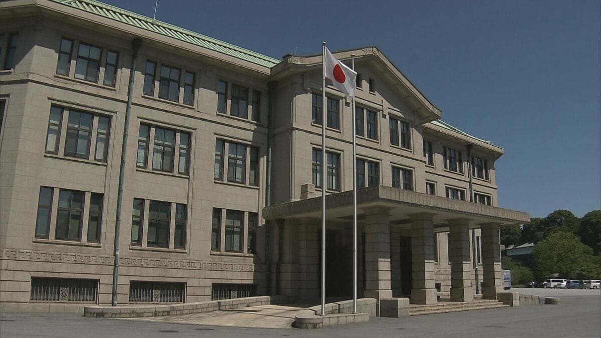 【速報】宮内庁長官「お気持ちを十分に踏まえながら適宜適切にできる限りの対処」 改正皇室典範の成立受け