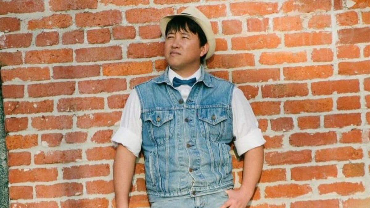 【 スギちゃん 】 結婚11周年の記念ショットを公開 愛妻へ感謝と愛情のメッセージ「これからもよろしくだぜぇ!!」