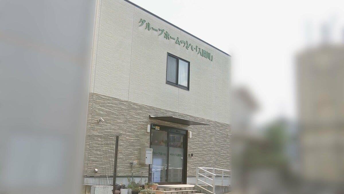 入所者女性(82)を床にたたきつけるなど傷害疑い 「指示聞いてくれず感情的になりやった」介護士の男(26)を逮捕 埼玉・狭山市の介護施設