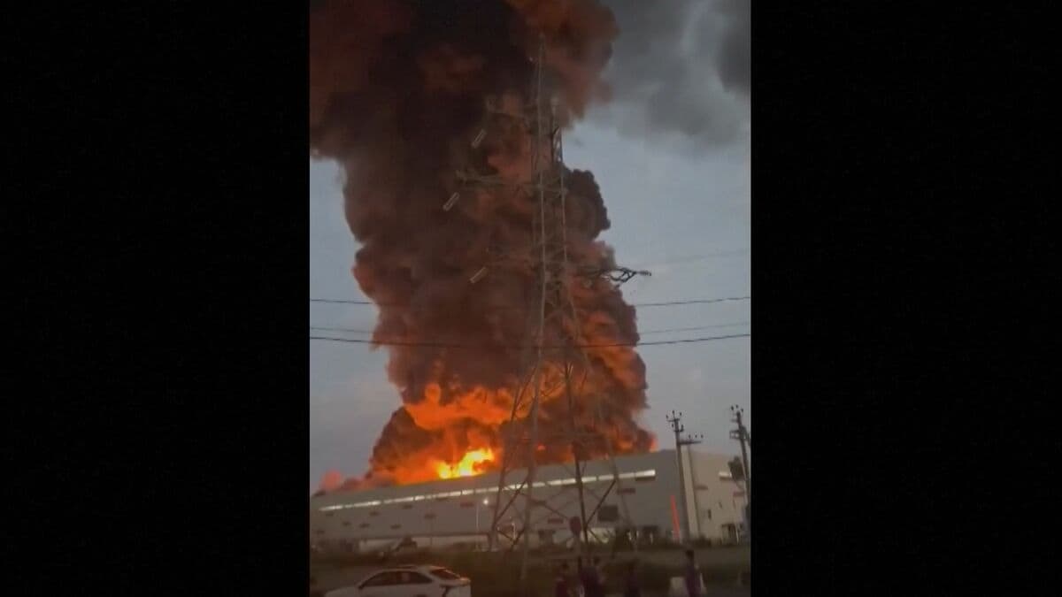 ロシア南部のネット通販物流拠点にウクライナ軍がドローン攻撃 計15人がけが 4日前にも別の倉庫に攻撃で8人死亡
