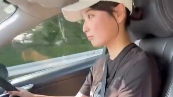 【 安井南 】免許取得からのドライブ動画「みんなは運転で意識していることある?」問いかけにフォロワーからアドバイス続々【 中川翔子の〝妹分〟】