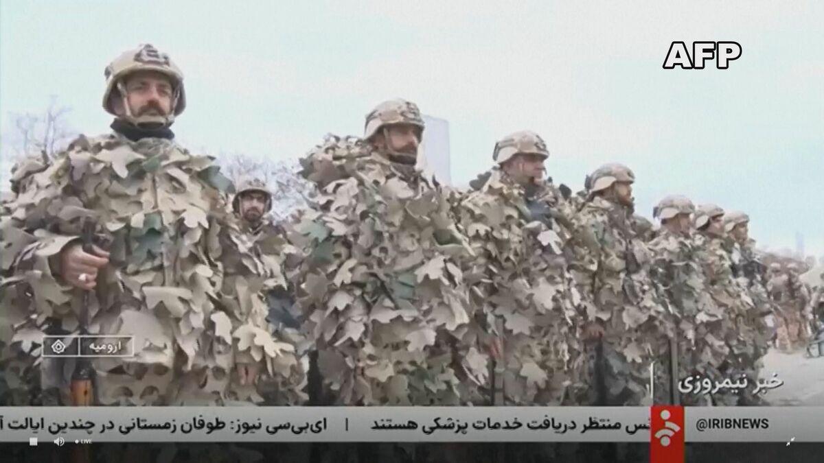 イランがフーシ派に革命防衛隊司令官ら派遣 ロイター報道 支援強化で紅海の原油輸送ルートを圧力材料として利用の可能性