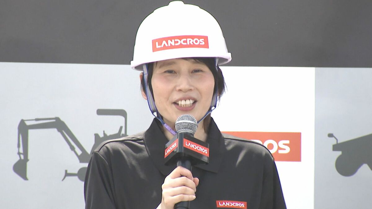 【ハリセンボン・箕輪はるか】大谷翔平キービジュアル公開を3tショベルでお手伝い「これからも ずっと好き」あふれる重機への愛