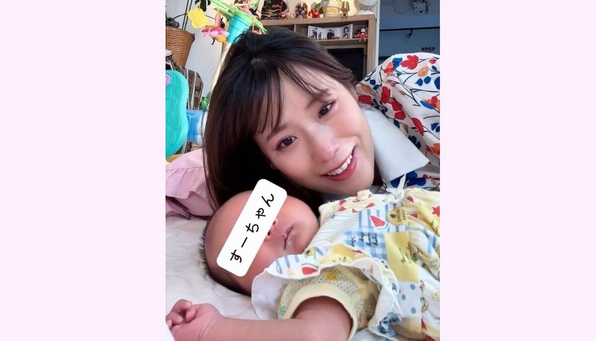【カメラを止めるな!】〝あいたん〟役・秋山ゆずきさん 赤ちゃん「すーちゃん」に絵本読み聞かせ「#新生児卒業」