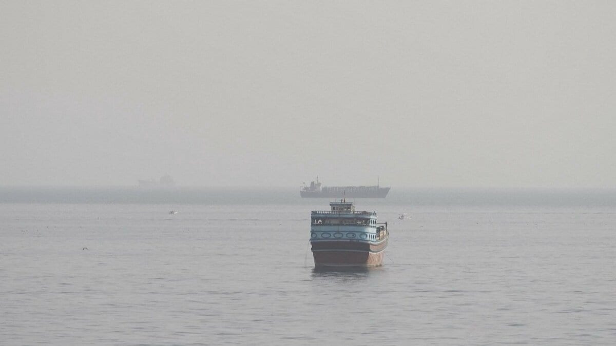 海運大手3社 今年度の業績予想最終利益をそろって上方修正 ホルムズ海峡封鎖で輸送ルートが多様化し船舶需要増