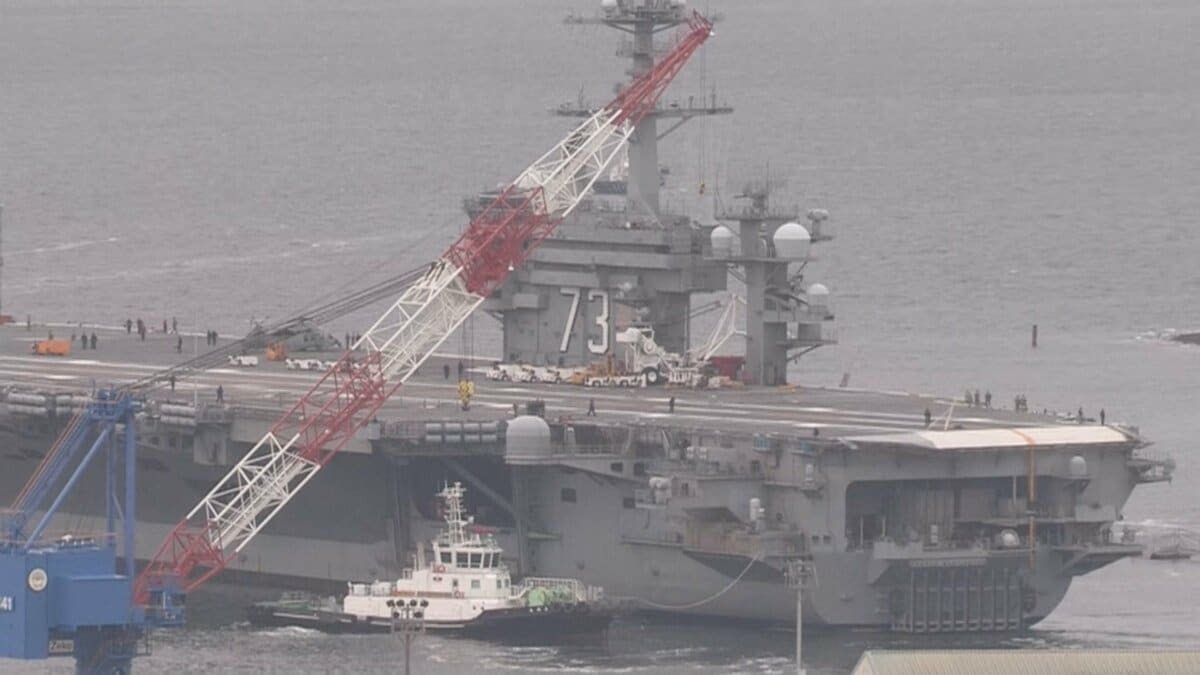 米軍が中東に展開中の空母を交代へ 2隻のうち1隻を 去年11月からの長期任務を受けて