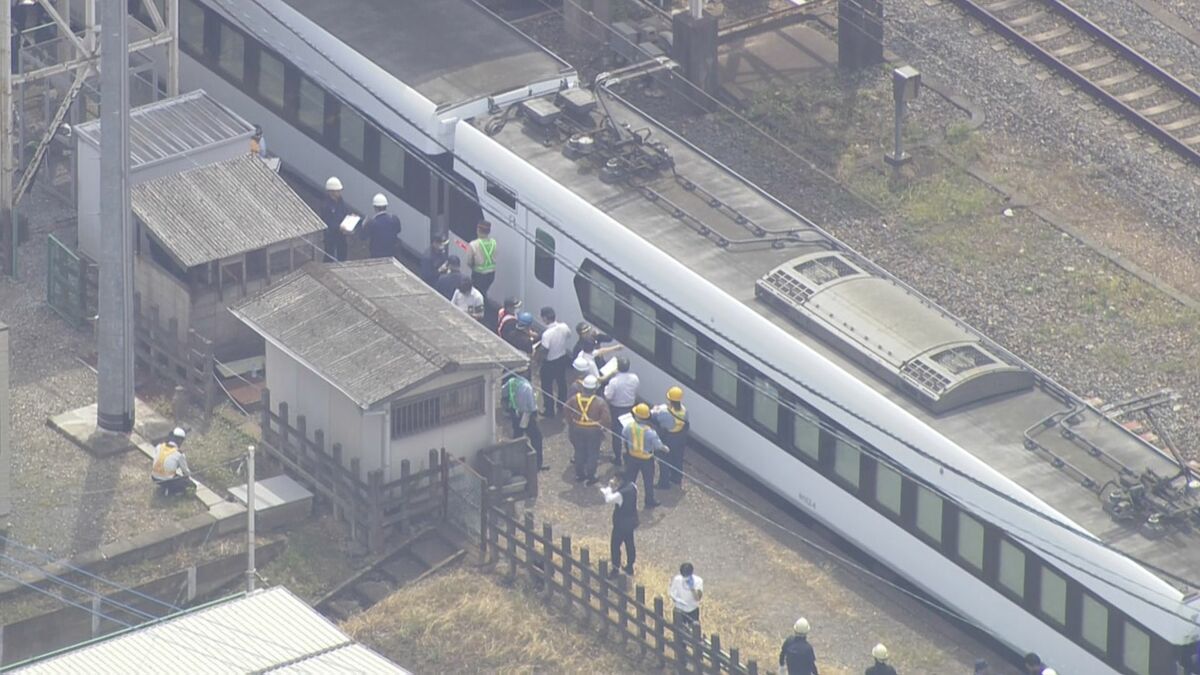 【速報】線路上で作業員4人が特急電車に接触 意識不明の状態で搬送 栃木・鹿沼市の東武日光線