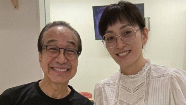 VIVANT【宮下今日子】小日向文世さんとの思わぬ2ショット写真公開に VIVANTファン騒然「嘘だろ…専務もシンシー?!」