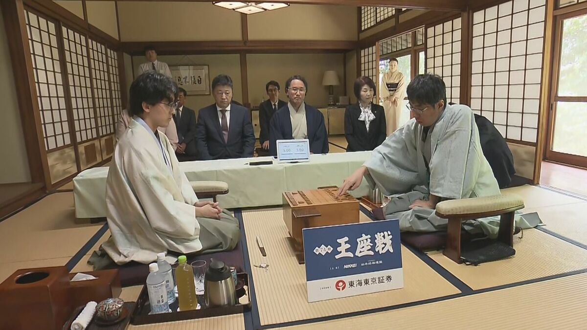 将棋「王座戦五番勝負」開幕 初防衛めざす伊藤匠王座か 王座戦初挑戦の広瀬九段か