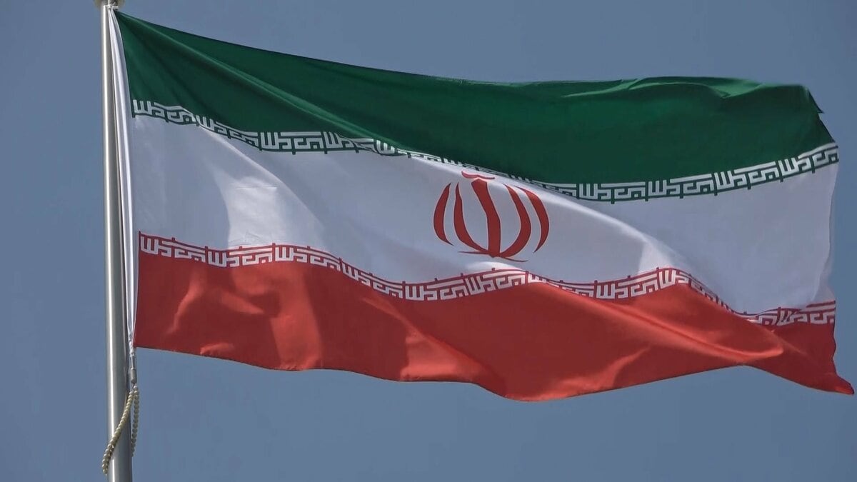 イラン革命防衛隊 アメリカ船舶2隻とタンカー8隻に攻撃 米軍によるタンカー破壊の報復として