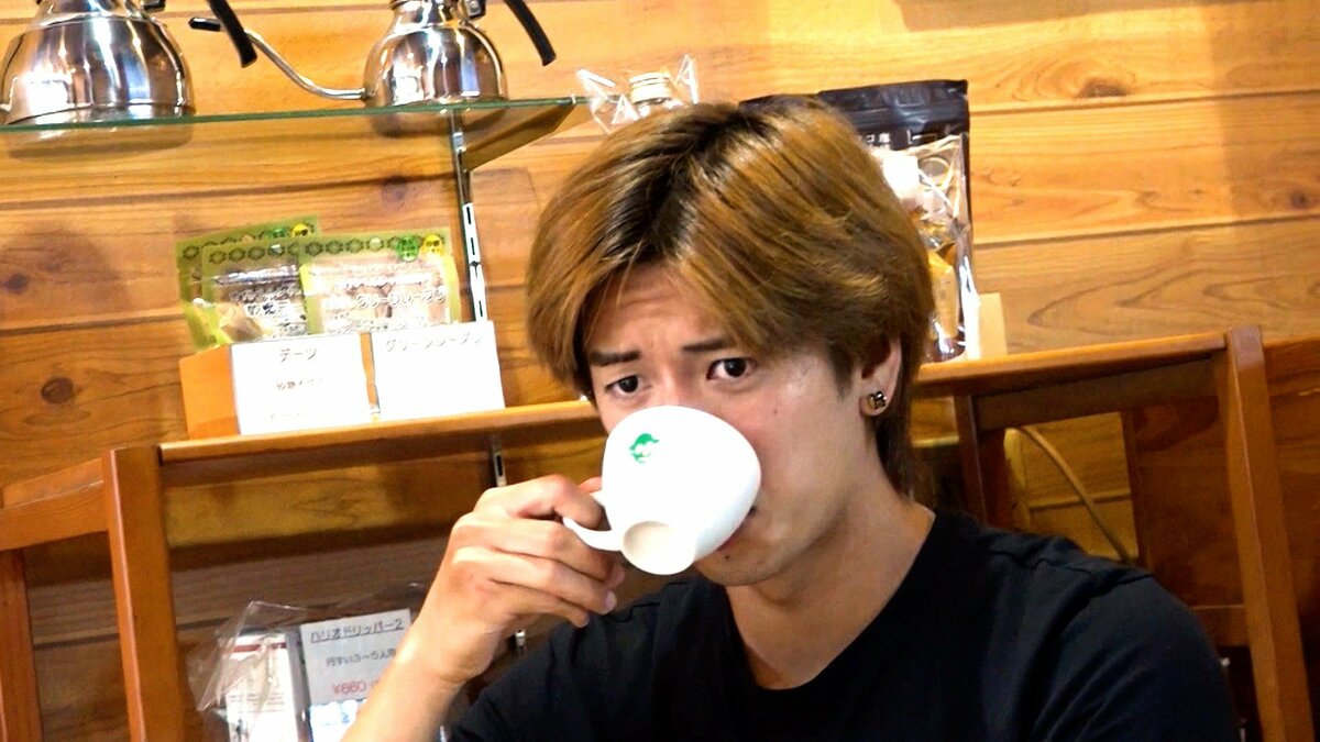 「コーヒーで自信をつける」ロス世代の司令塔・川崎F大関友翔の意外な素顔 「相手の矢印を折る」プレーでアジアの頂点へ【KICK OFF! J】