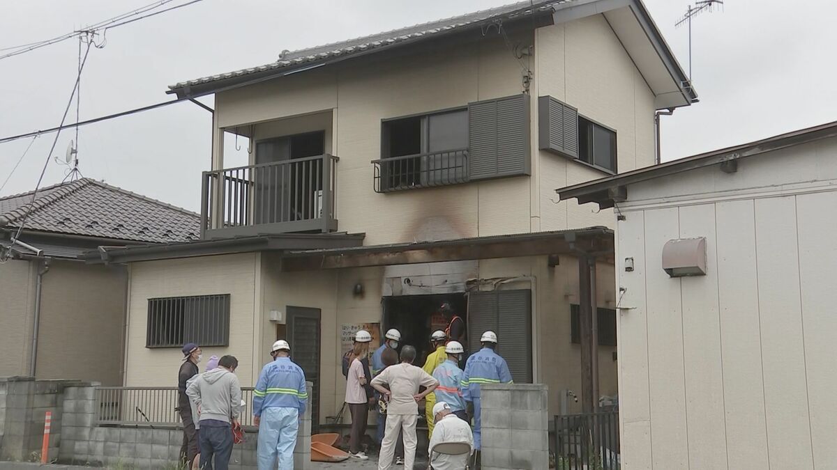 埼玉・寄居町の治療院兼住宅で火事 死亡の男女は住人の70代夫婦と判明