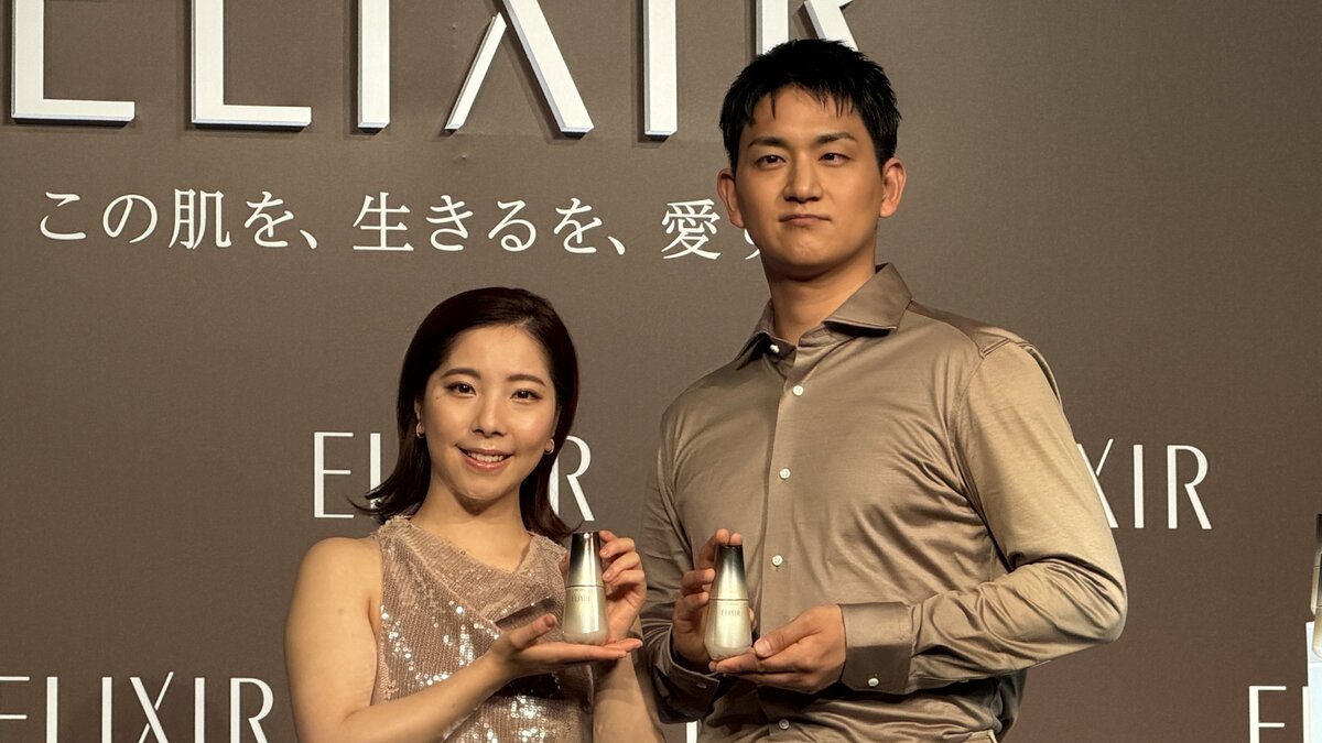 〝りくちゃんには絶対貸さない〟【りくりゅう】婚約発表後 初の公の場でじゃれ合い ステージ裏側で優しくエスコートも