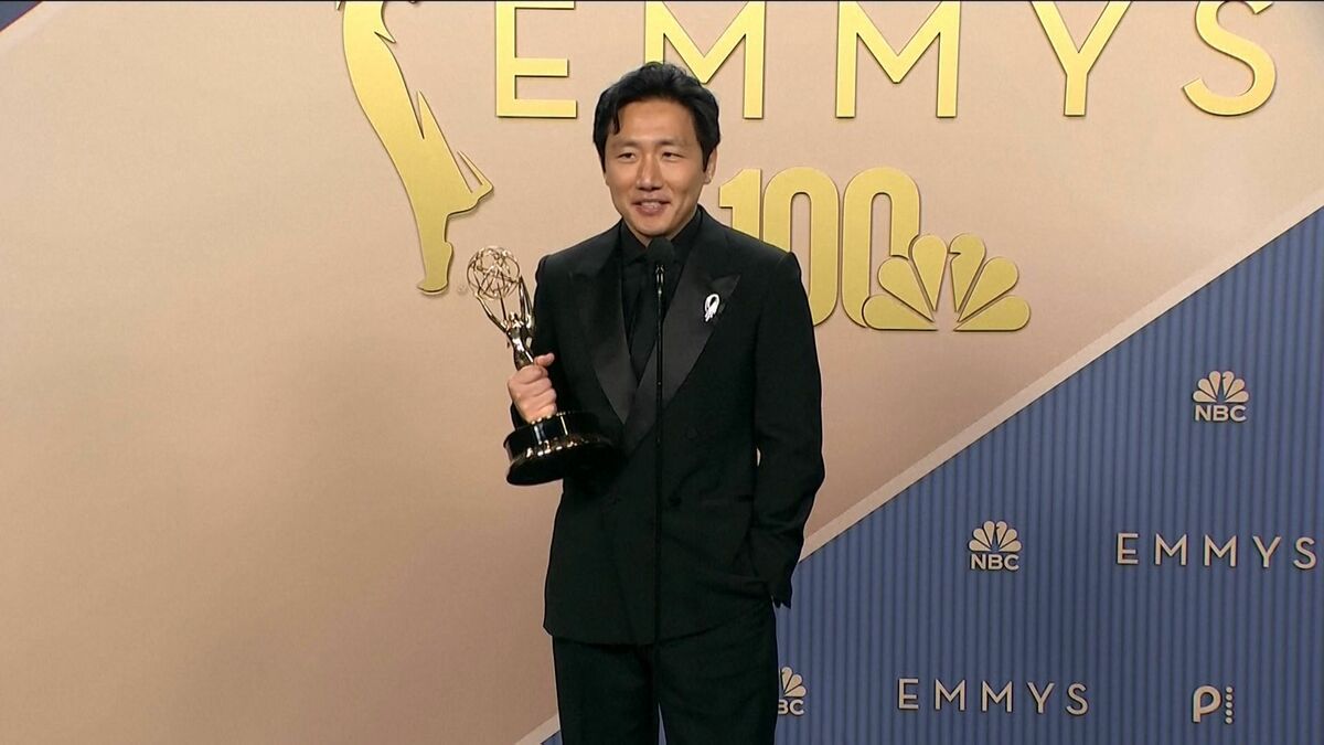 米エミー賞　ヒロ・ムライさんがコメディー部門監督賞　アジア系初