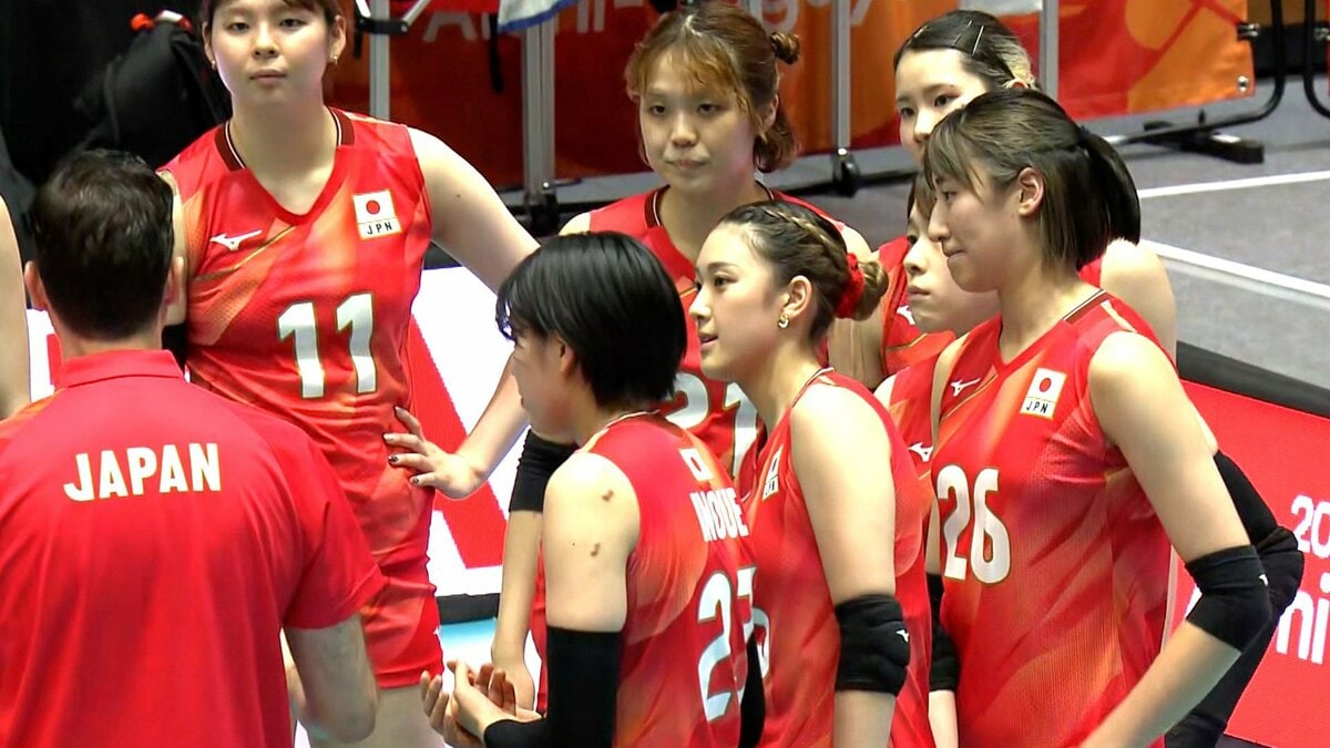 バレー女子日本、48年ぶりの金メダル獲得ならず 中国にストレートで屈し3連覇を許す【アジア大会】