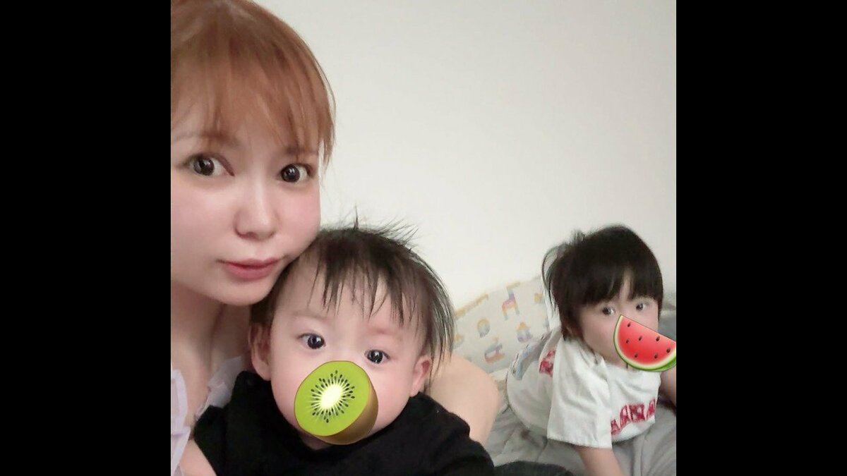 【 中川翔子 】「双子の進化!0歳ラストスパート」「タイプのちがうイケメンがふたり」“親バカ” ぶり公開に反響続々